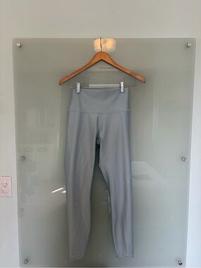 Alo 7/8 High-Waist Airlift Legging Chalk Blue